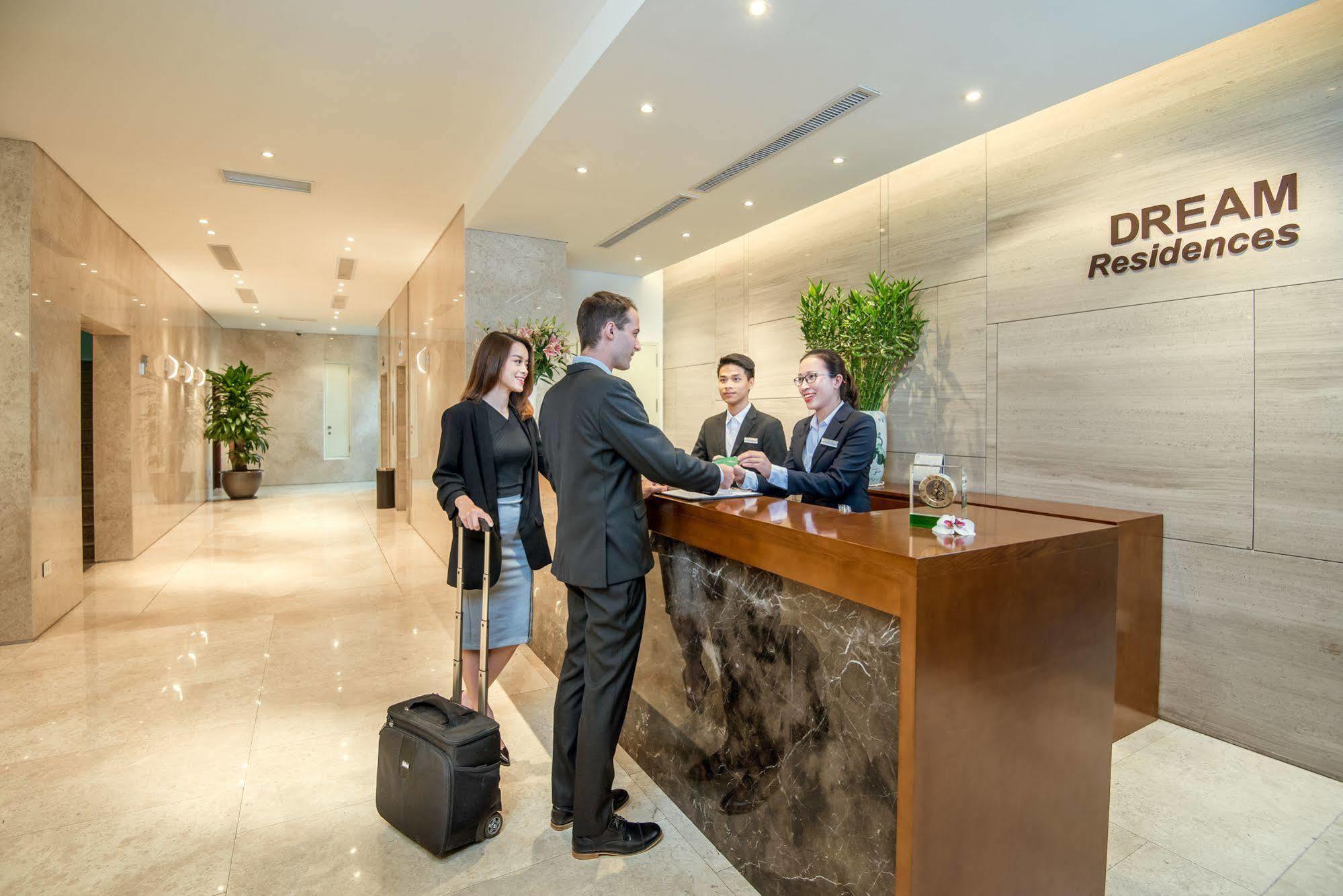 Dream Hotel And Apartment Hanoi Exteriör bild